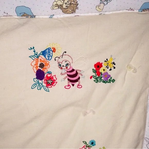 Vintage hand embroidered baby quilt with birds and animals precious moments - Picture 6 of 12